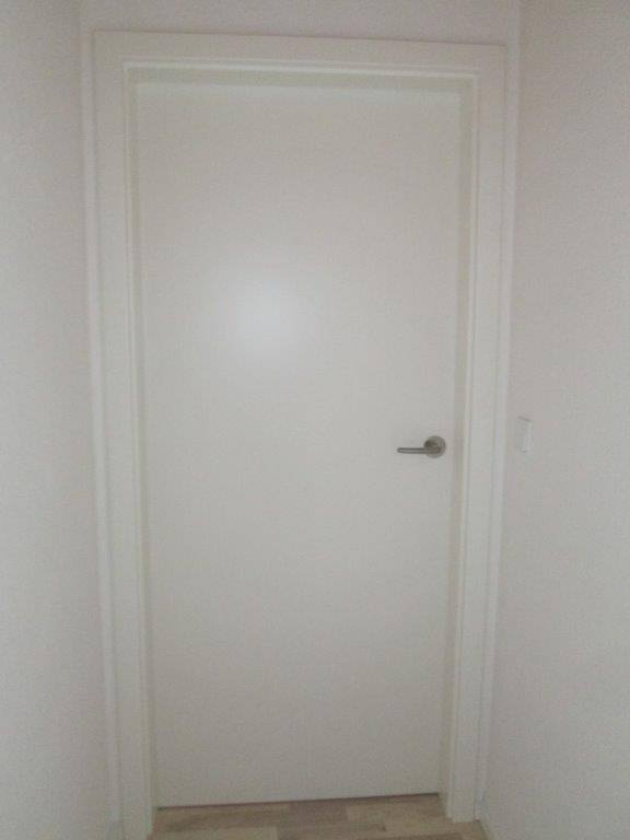 Wohnungstür weiß